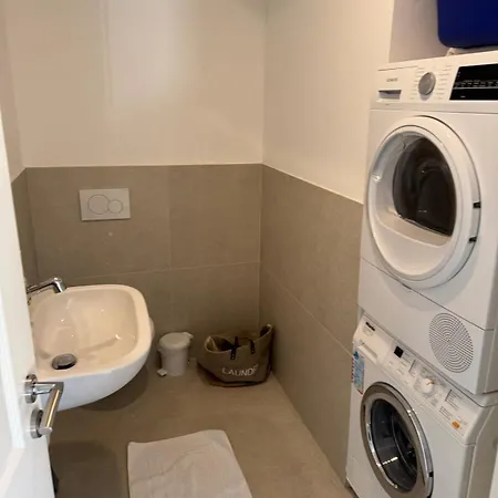 Вилла Nello Mit Pool & Whirlpool *