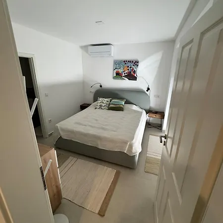 Вилла Nello Mit Pool & Whirlpool