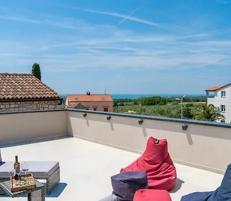 Βίλα Nello Mit Pool & Whirlpool Rogovici