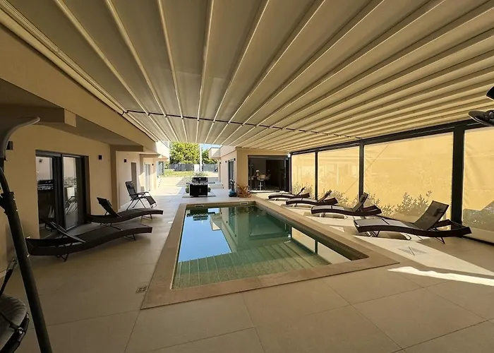 Nello Mit Pool & Whirlpool 빌라 *