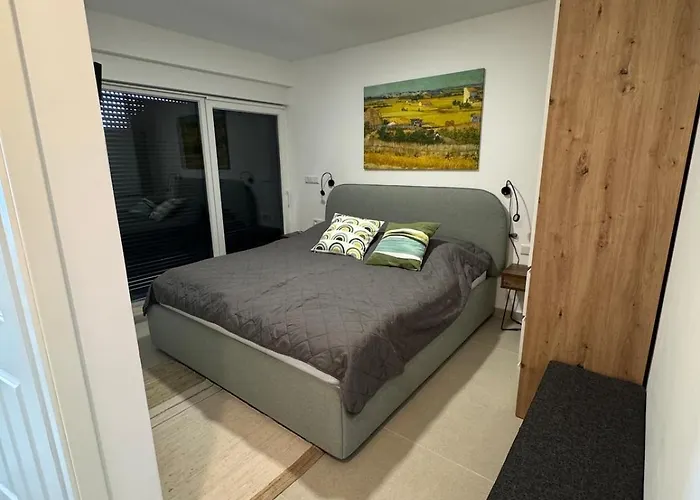 빌라 Nello Mit Pool & Whirlpool Rogovici