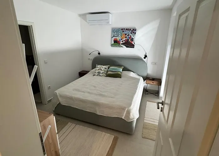 빌라 Nello Mit Pool & Whirlpool