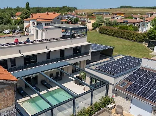 Nello Mit Pool & Whirlpool 빌라 *