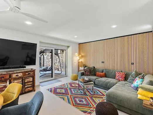 빌라 Nello Mit Pool & Whirlpool Rogovici